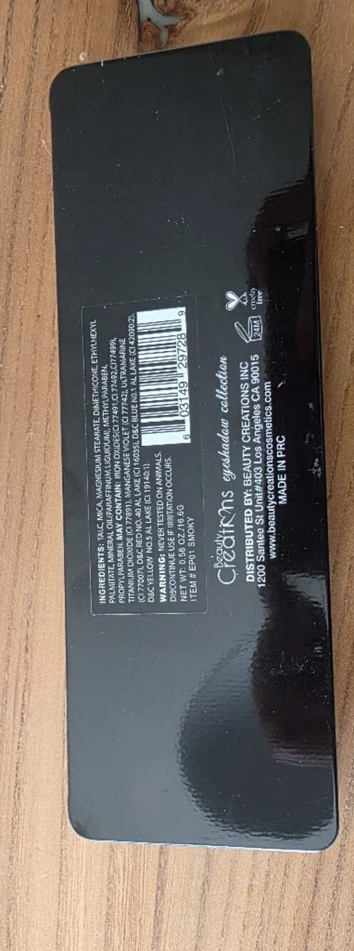 Beauty Creations Smoky Palette - Black